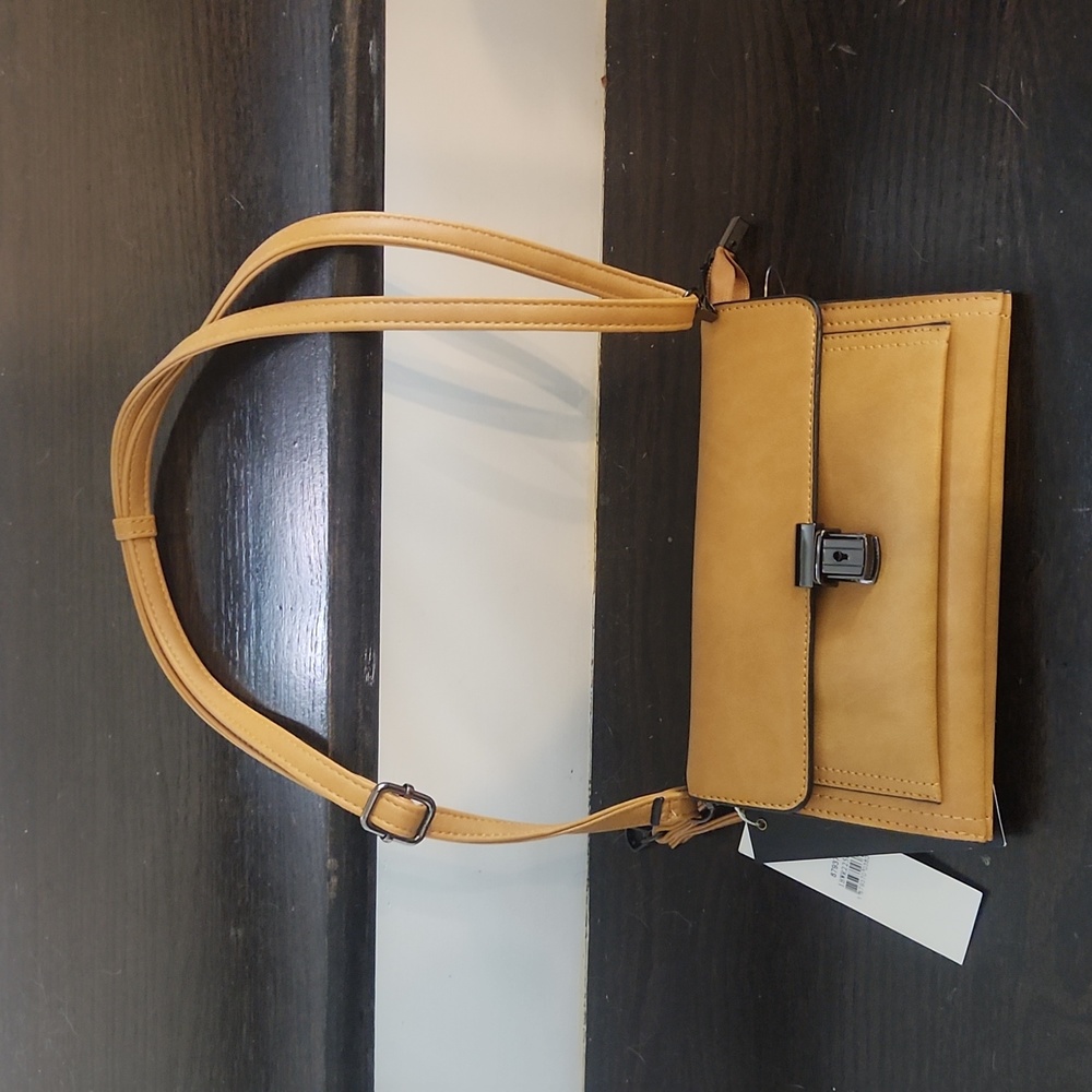 Isabella Organizer Purse Peta Approved Vegan NWT